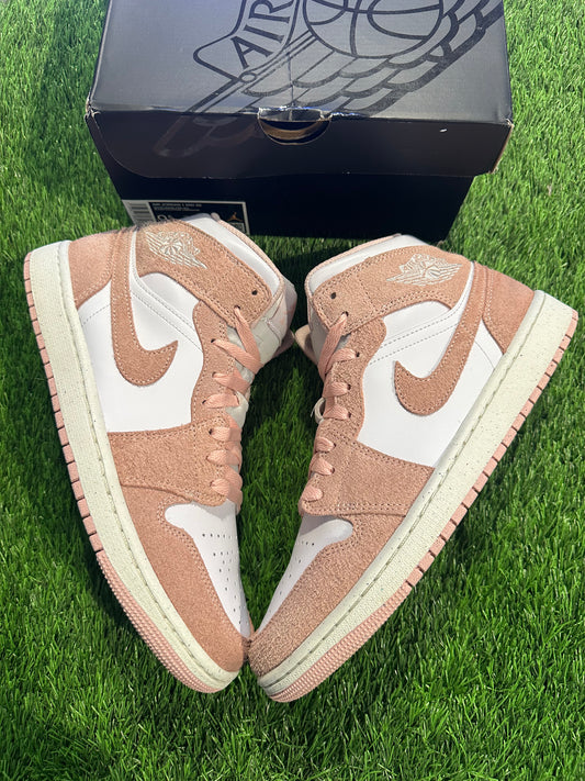 Jordan 1 Mid SE Legend Pink