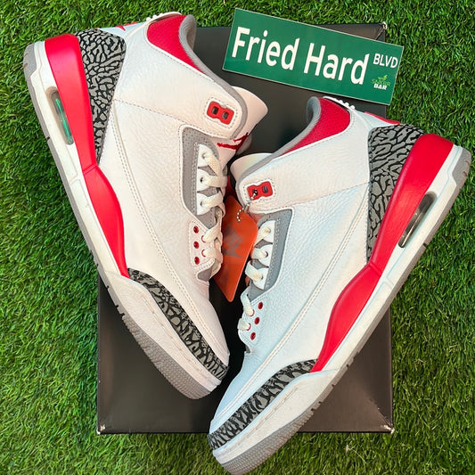 Air Jordan 3 Retro 'Fire Red' 2022