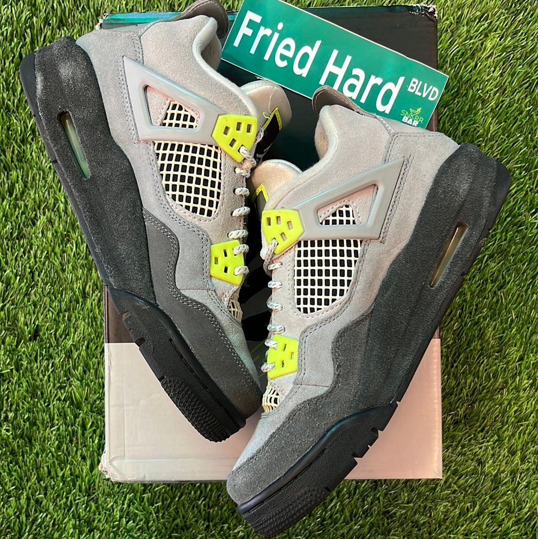 Air Jordan 4 Retro SE GS 'Neon 95'