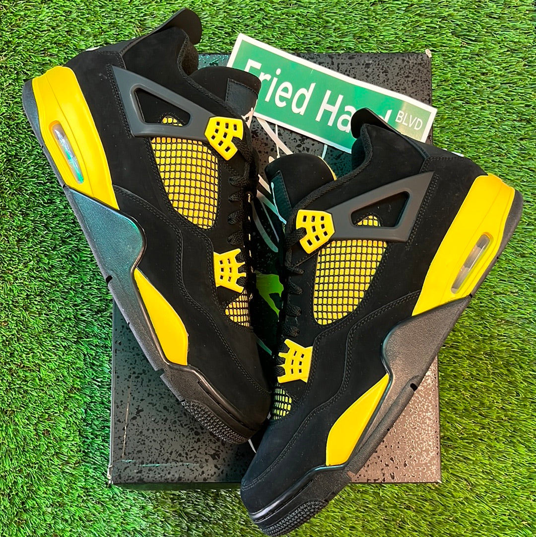 Air Jordan 4 Retro 'Thunder' 2023