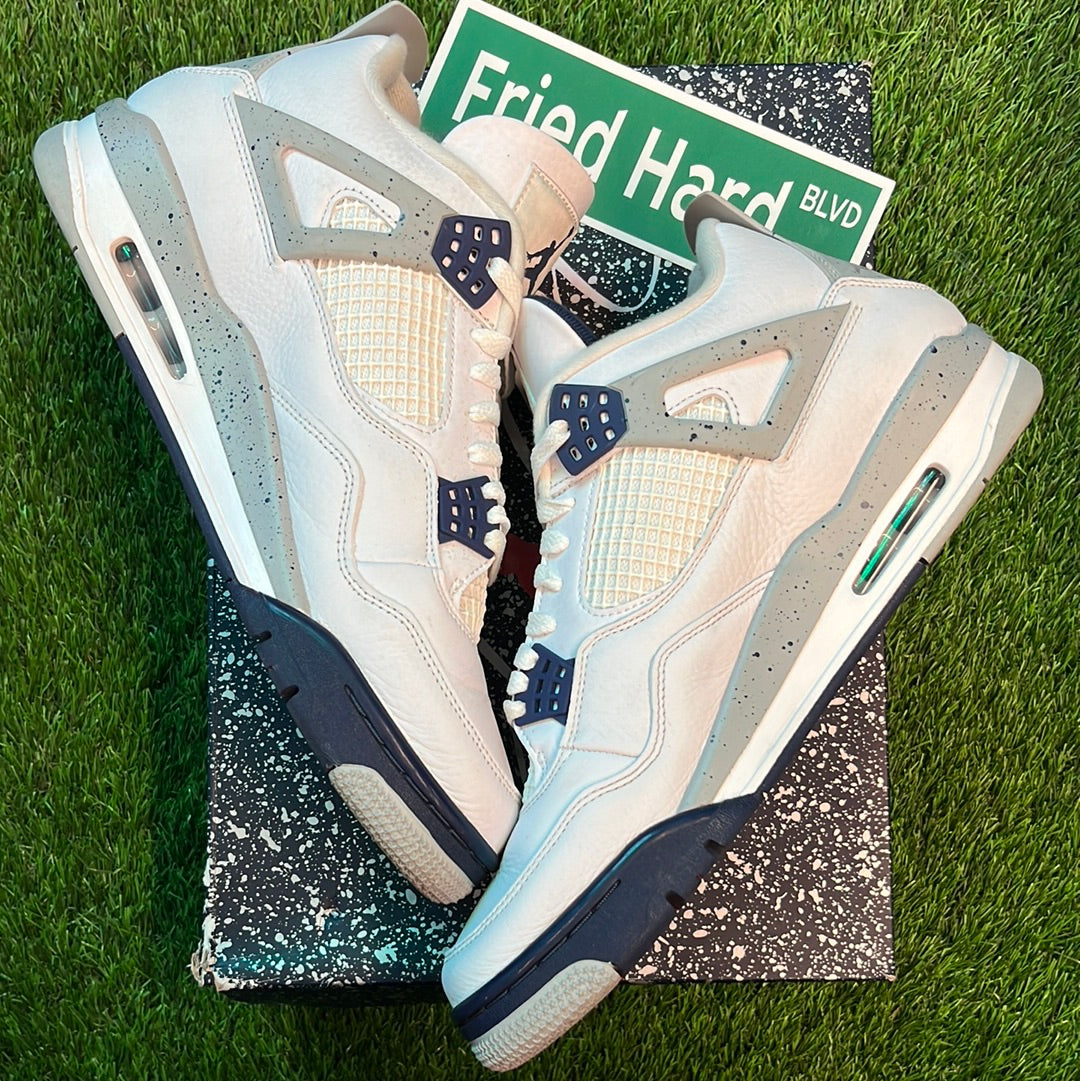 Air Jordan 4 Retro 'Midnight Navy'