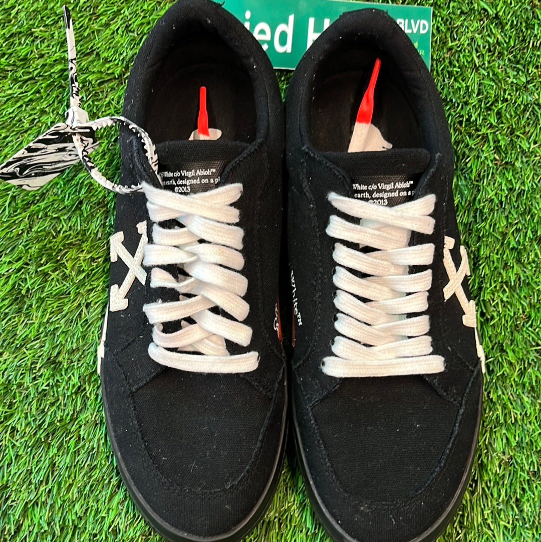 Off-White Vulc Sneaker Low 'Black White'