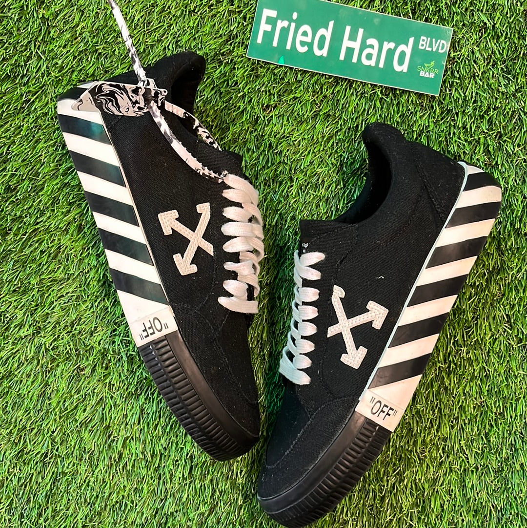 Off-White Vulc Sneaker Low 'Black White'