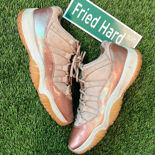 Wmns Air Jordan 11 Low 'Rose Gold'