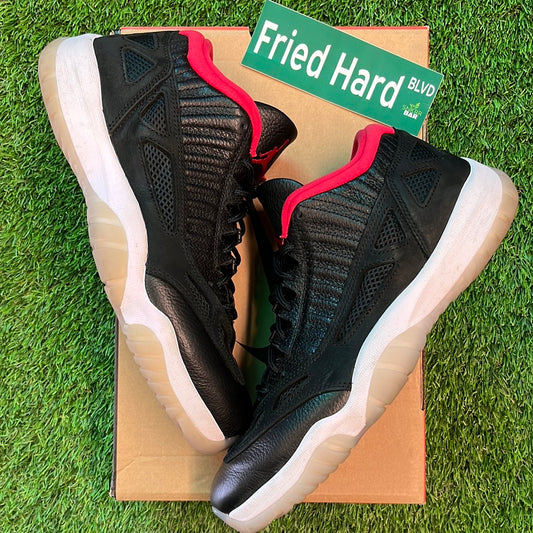 Air Jordan 11 Retro Low IE 'Bred' 2021