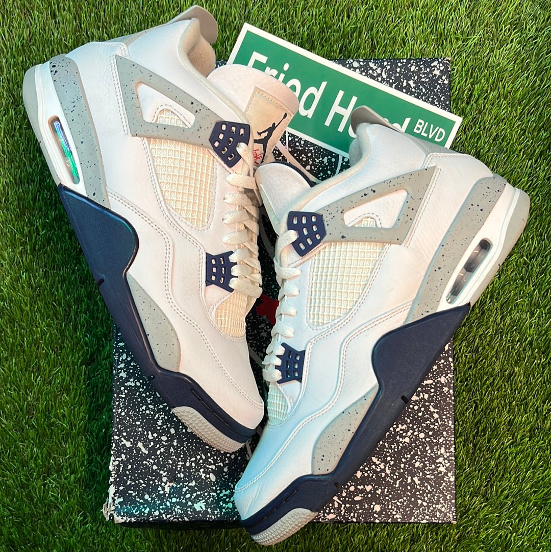 Air Jordan 4 Retro 'Midnight Navy'