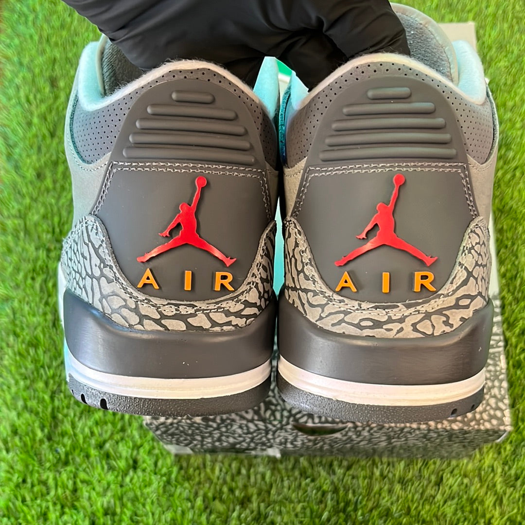 Air Jordan 3 Retro 'Cool Grey' 2021