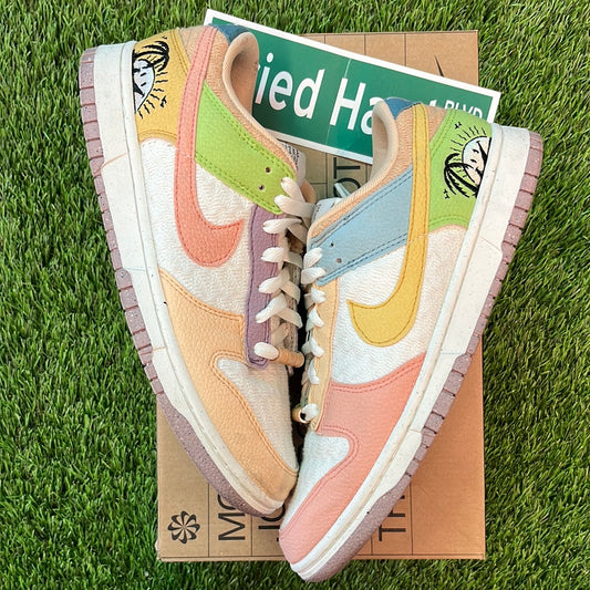 Wmns Dunk Low SE 'Sun Club'