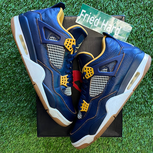 EXCLUSIVE Air Jordan 4 Retro 'Dunk From Above'