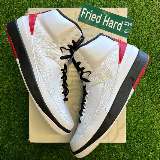 Air Jordan 2 Retro 'Chicago' 2022